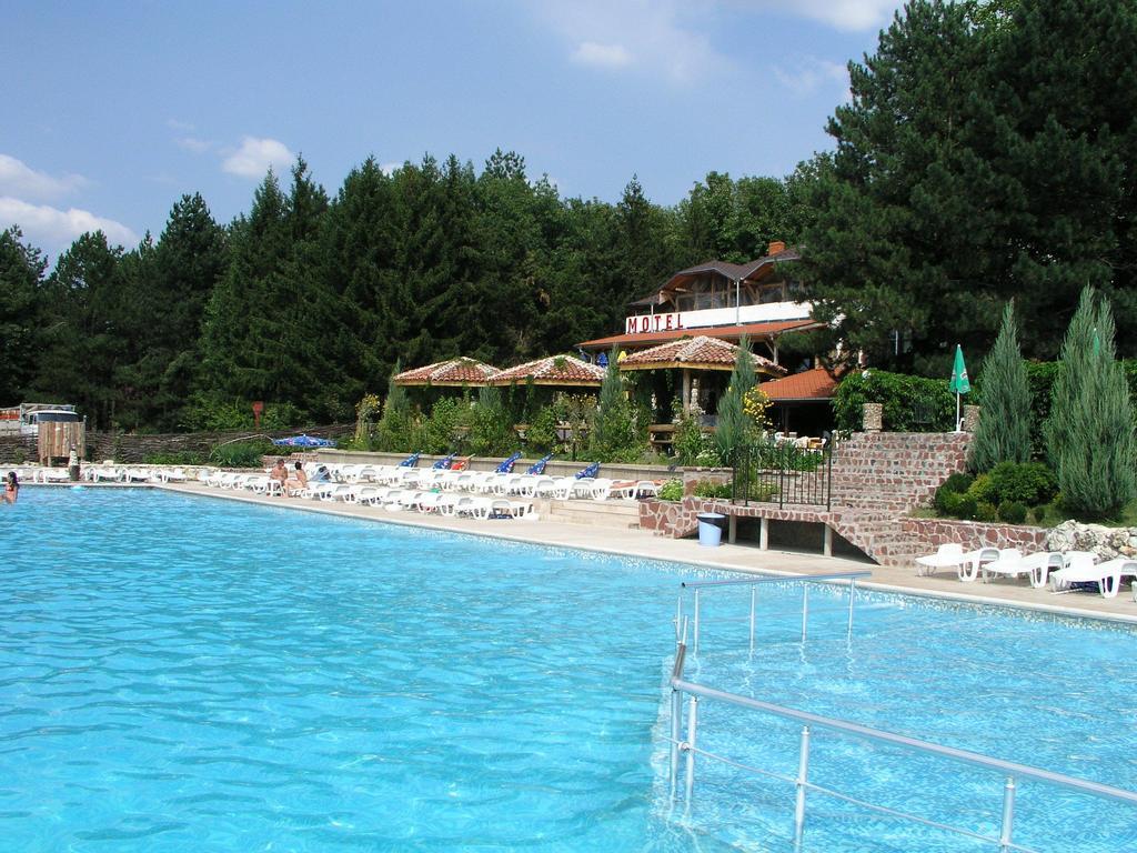 פלבן Hotel Grivitsa מראה חיצוני תמונה